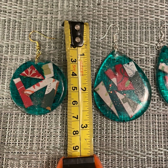 XMAS Festive Handmade Large Holiday Earrings Green Teardrop - Picture 7 of 10